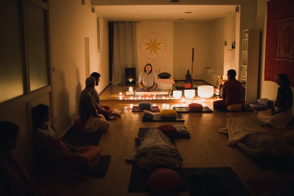 inauguración centro meditación rubí diana noori (1)